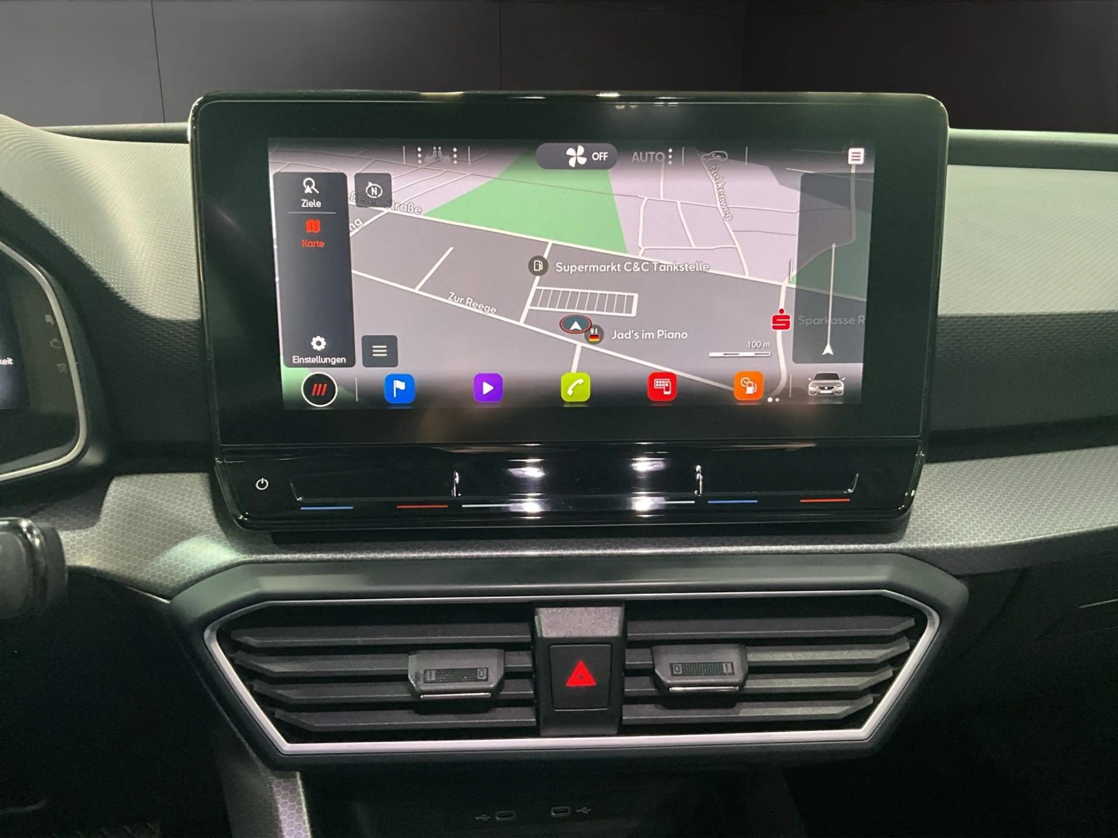 SEAT Leon Style 1.5 eTSI*LED*ACC*Keyless*CAM*DAB* — photo 14