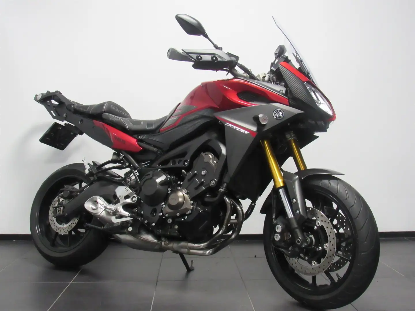 Yamaha Tracer 900 ABS Červená - 2