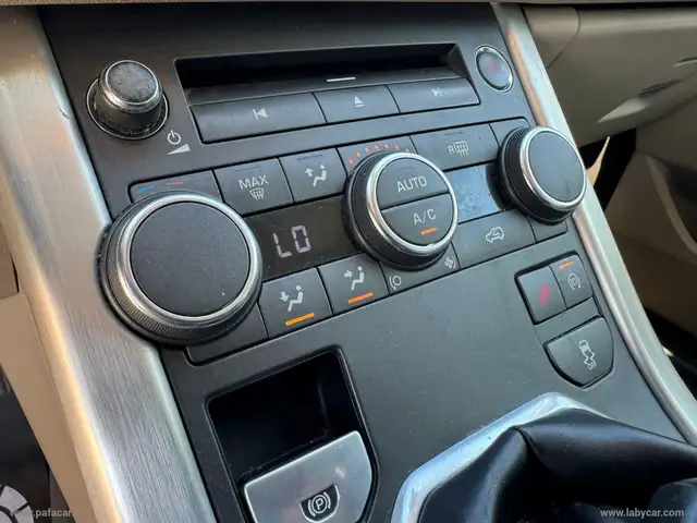 Land Rover Range Rover Evoque view 17