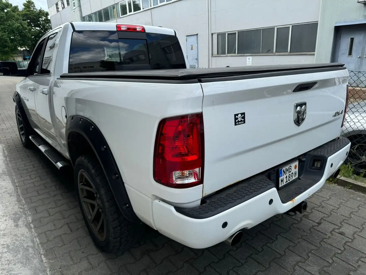 Dodge RAM Sport  5.7 HEMI, Quad Cab Bílá - 2