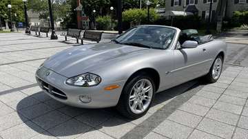 2dr Conv XK8