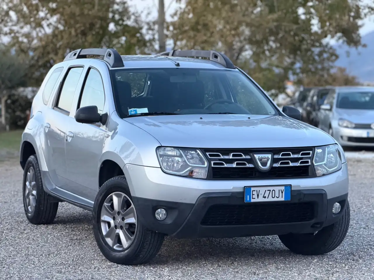 Dacia Duster Duster 1.6 110CV 4x2 GPL Lauréate — photo 1 of 9