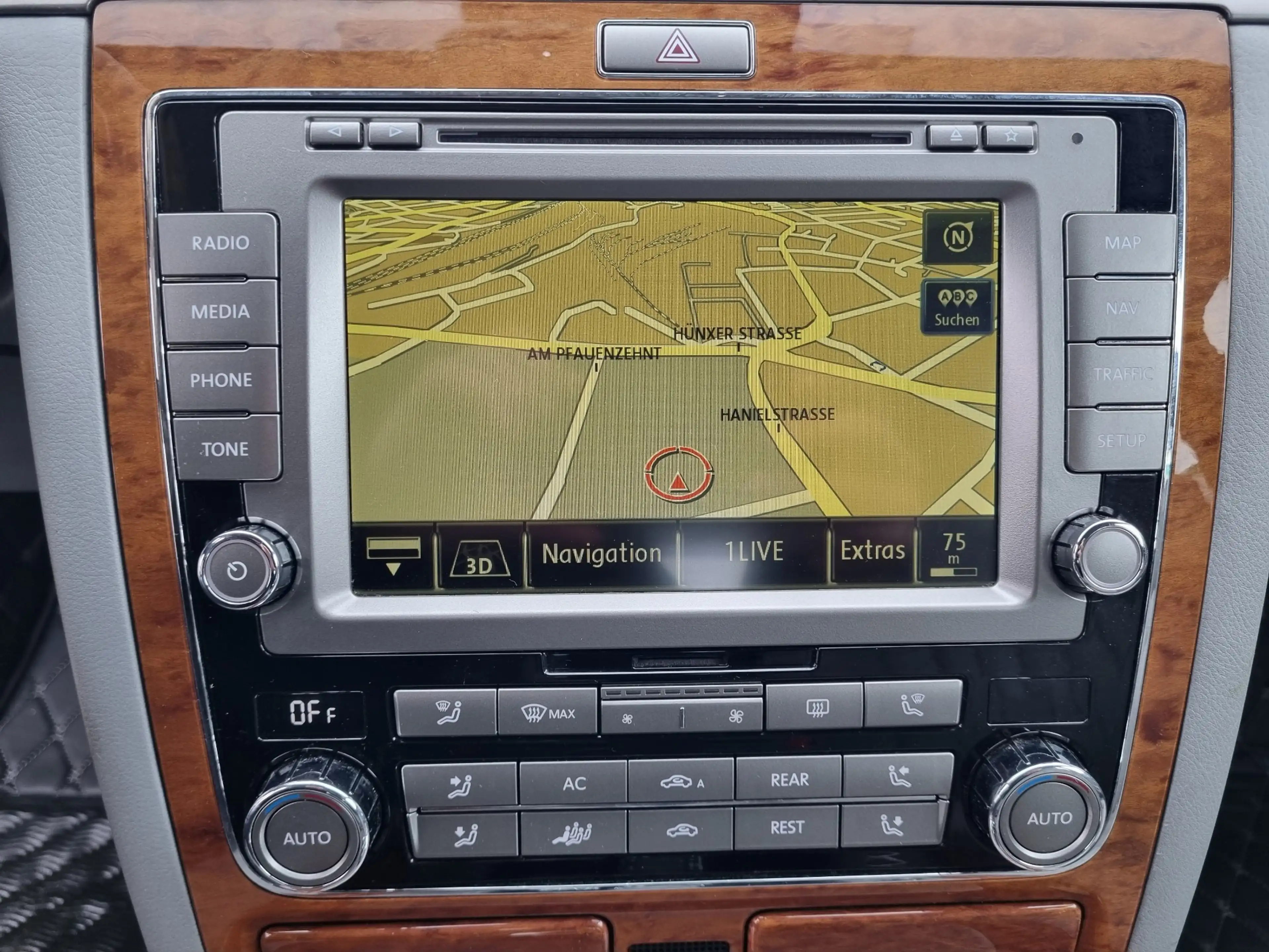 Volkswagen Phaeton 3.0 V6 TDI DPF 4MOTION"Leder"Navi"Xenon"8-fach ber — photo 11