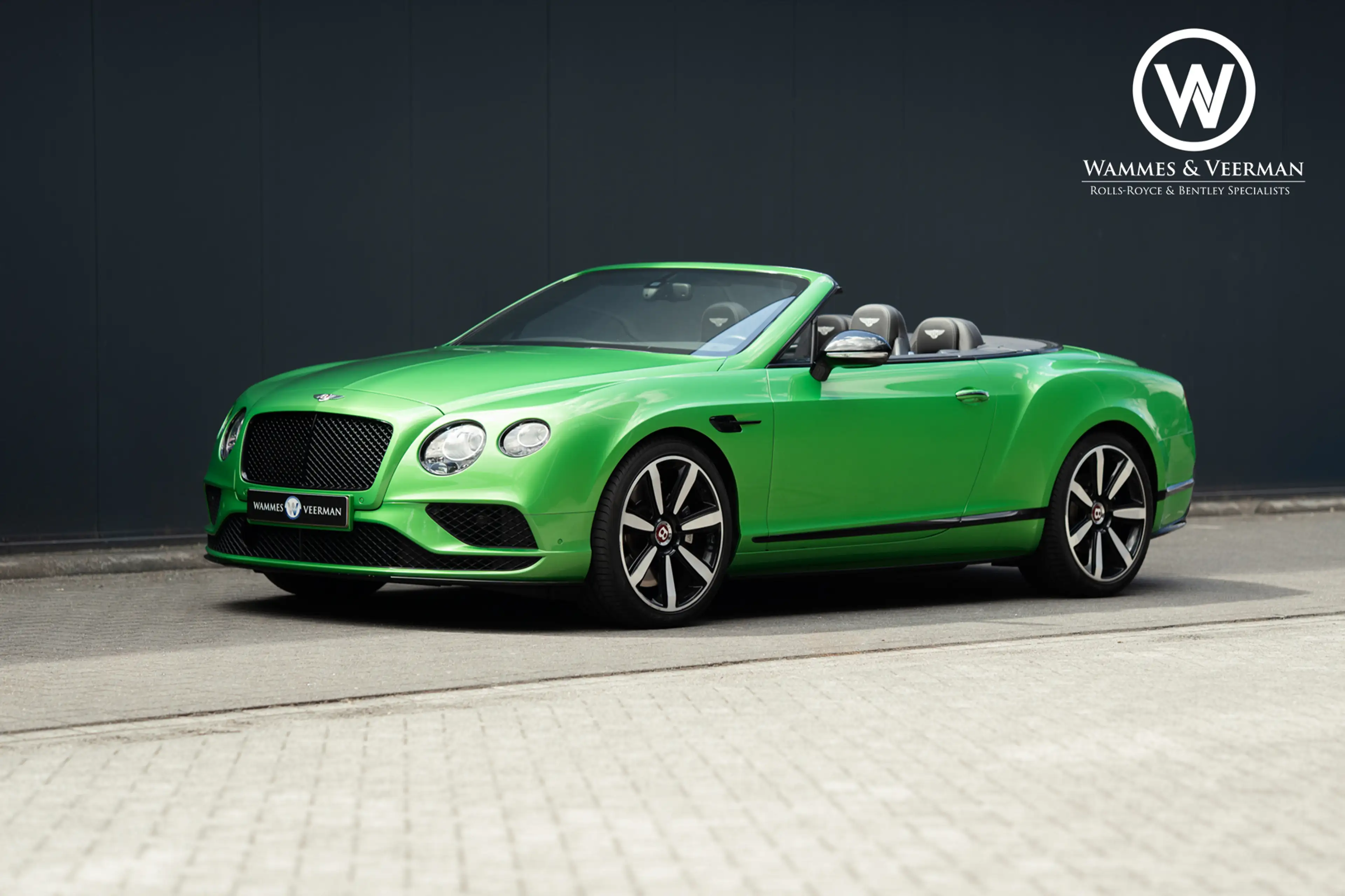 Bentley Continental GTC 4.0 V8S