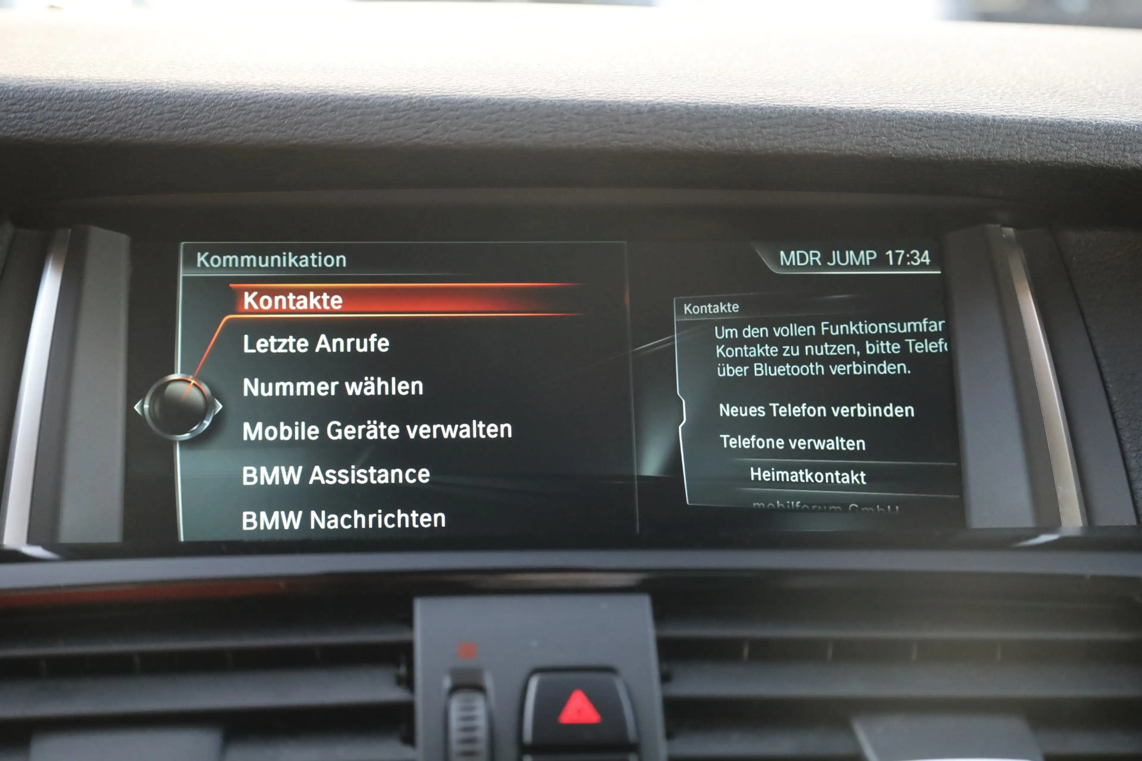 BMW X3 xDrive 20 d Navi Standheizung Head-Up AHK PDC — photo 14