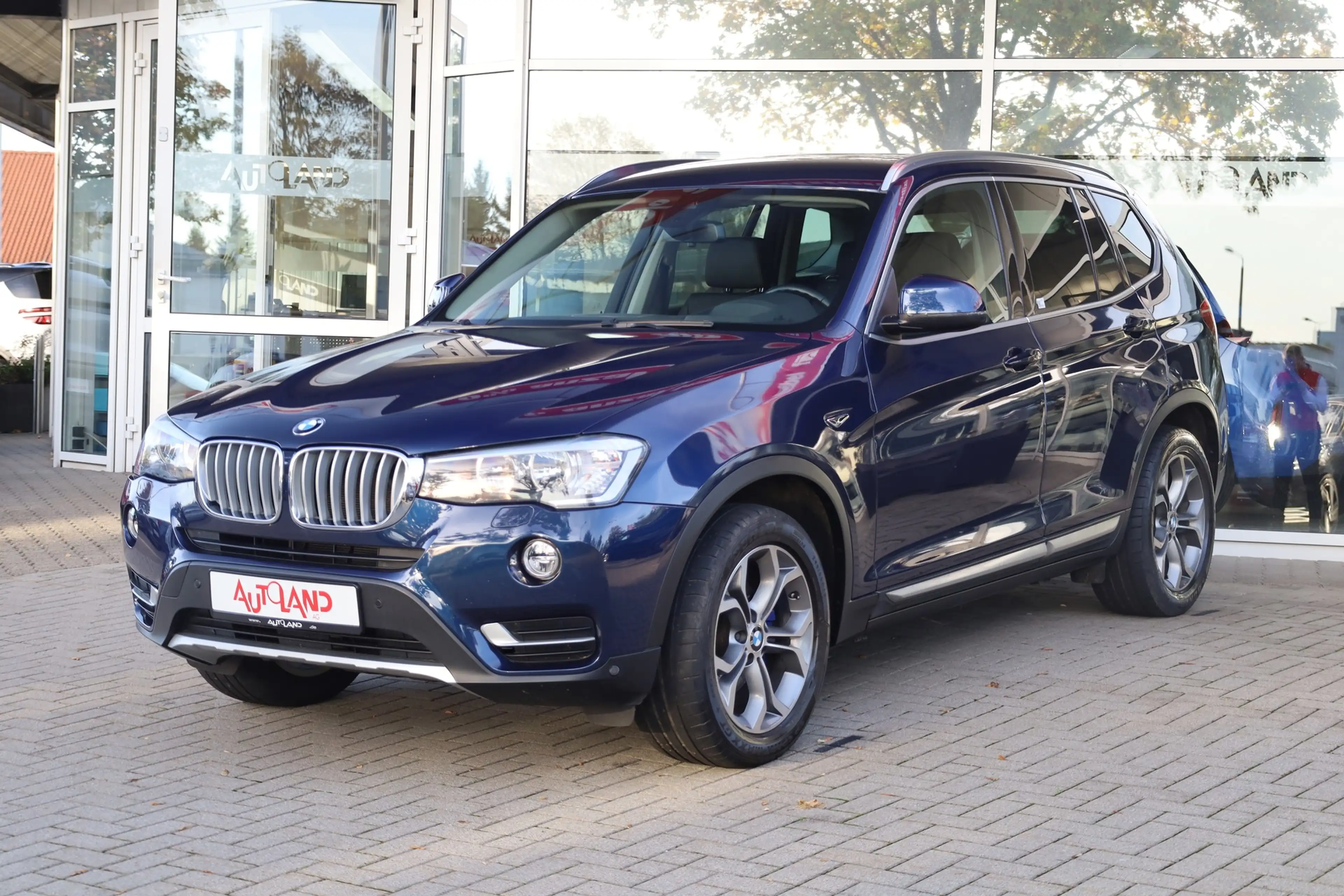BMW X3 xDrive 20 d Navi Standheizung Head-Up AHK PDC — photo 2