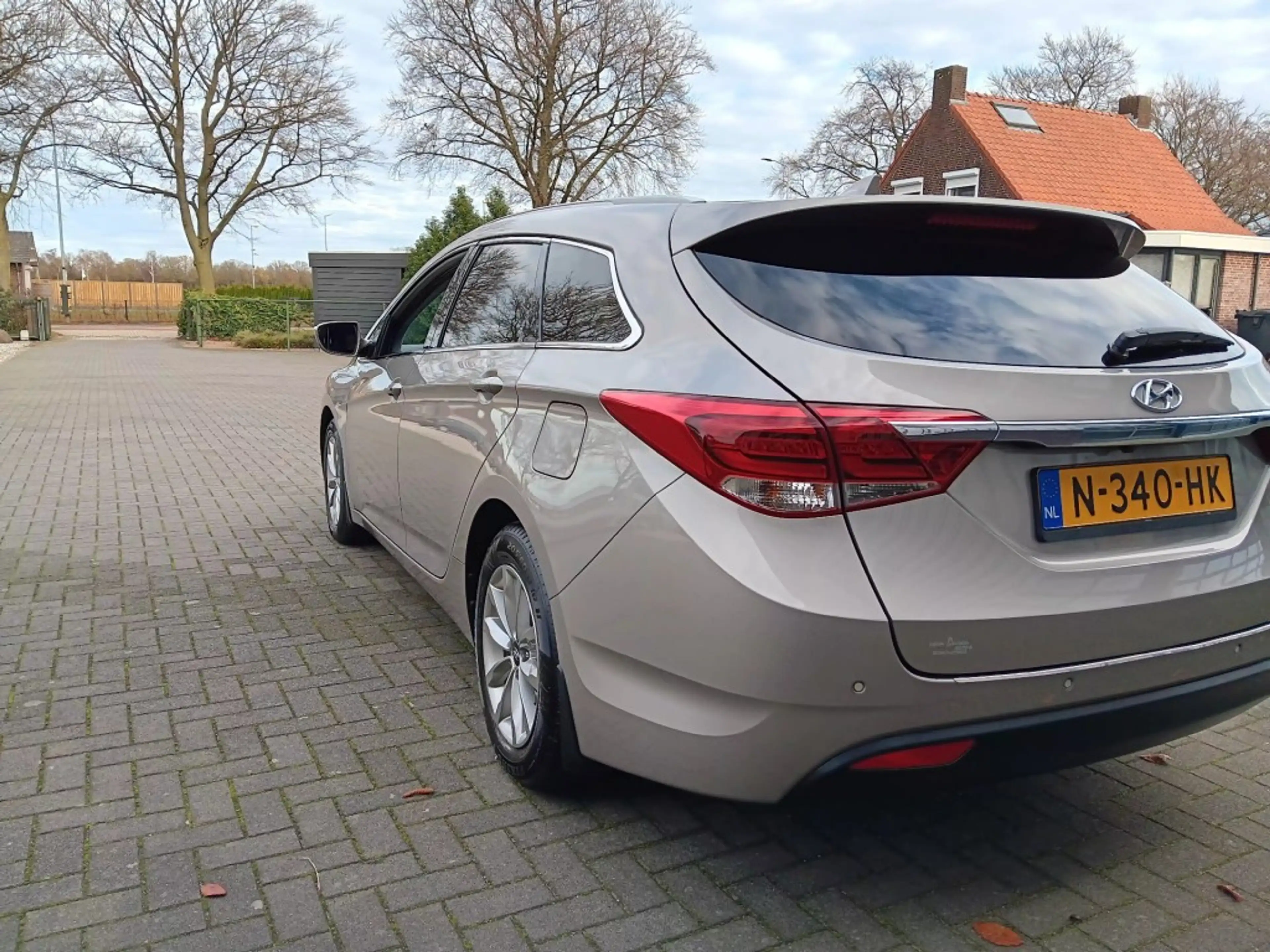 Hyundai i40 Wagon 1.6 GDI Business Edition  Cruise/Clima PDC v — photo 6