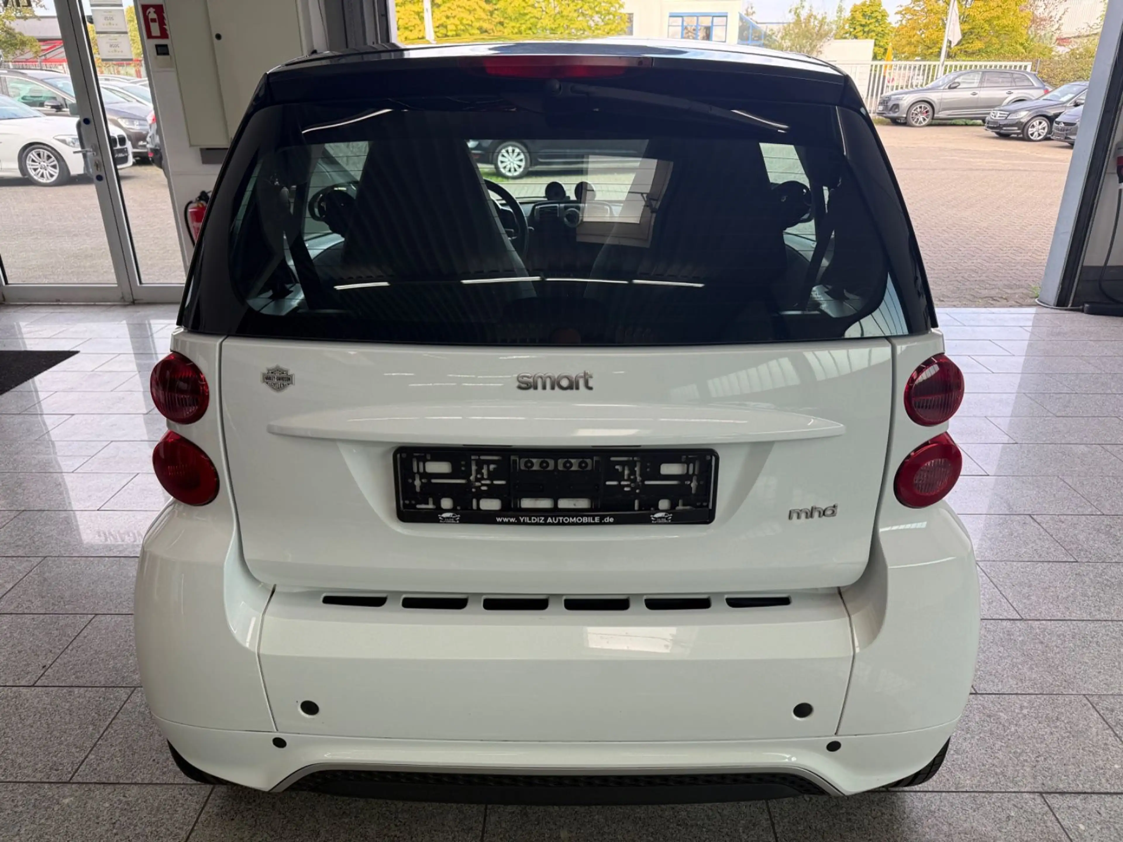 smart forTwo 1.0 MHD*AUTO*SERV*PANO*SHZ*CARPL*NAV*SOUN — photo 8