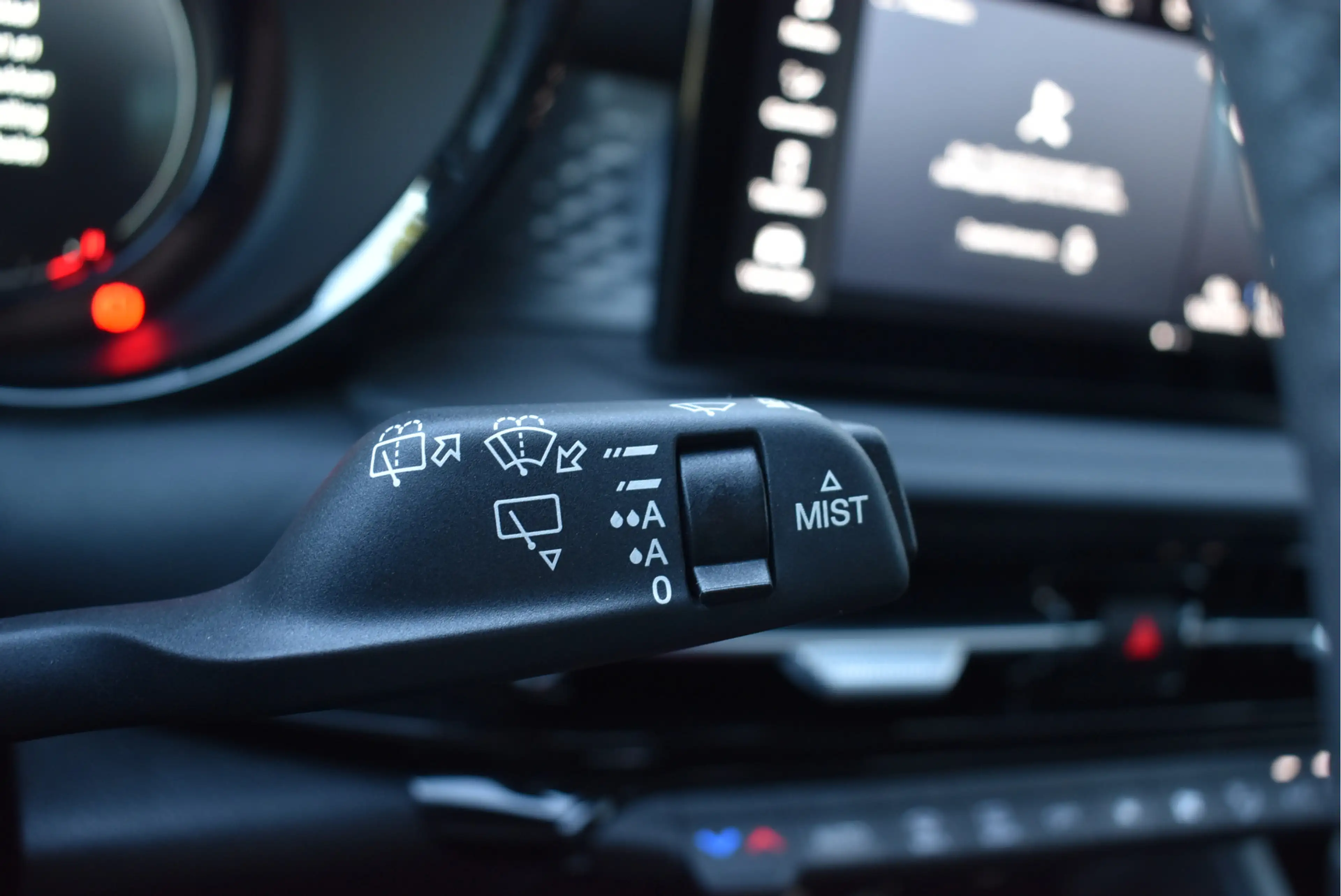 Alfa Romeo Tonale 1.5T Hybrid Super Cruise control, Carplay — photo 32