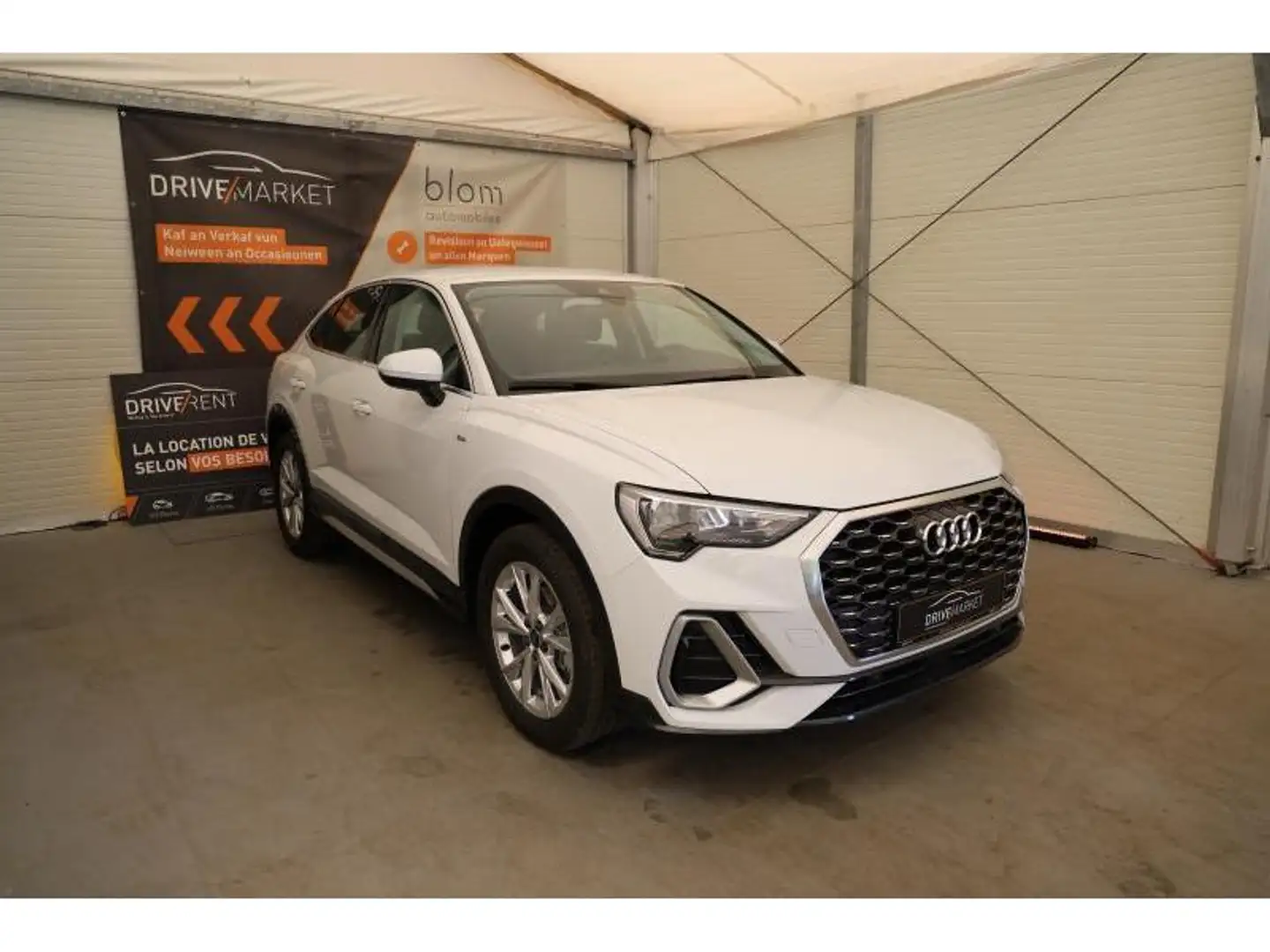 Audi Q3 Sportback S-Line Blanc - 1