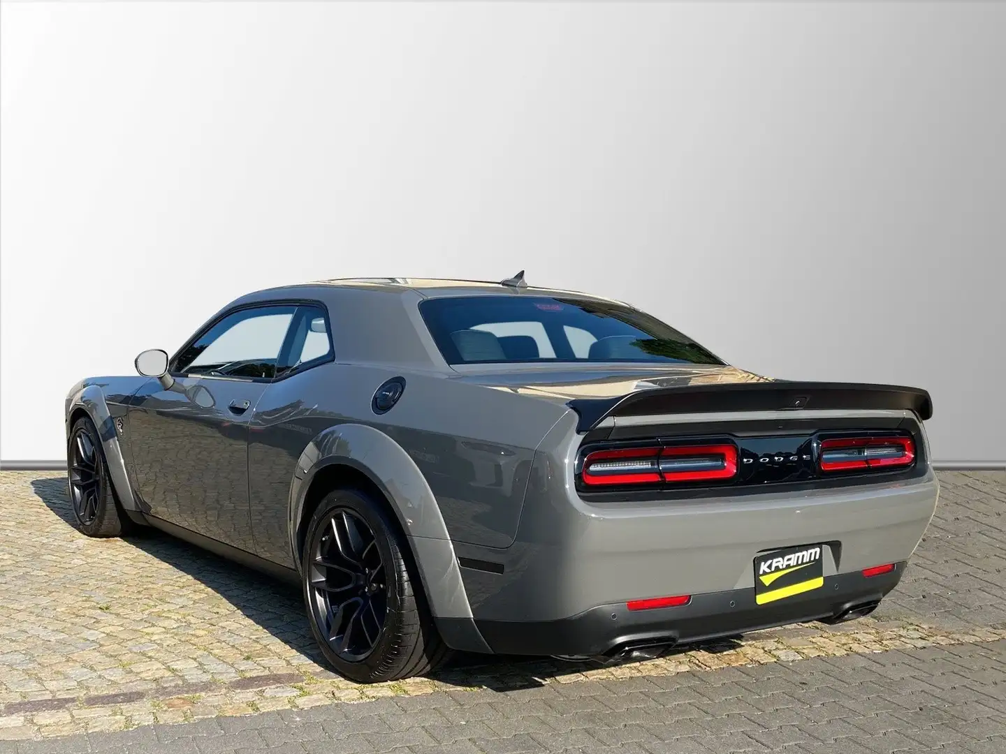 Dodge Challenger SRT Hellcat WIDEBODY Sportp. LED PDC Szürke - 2