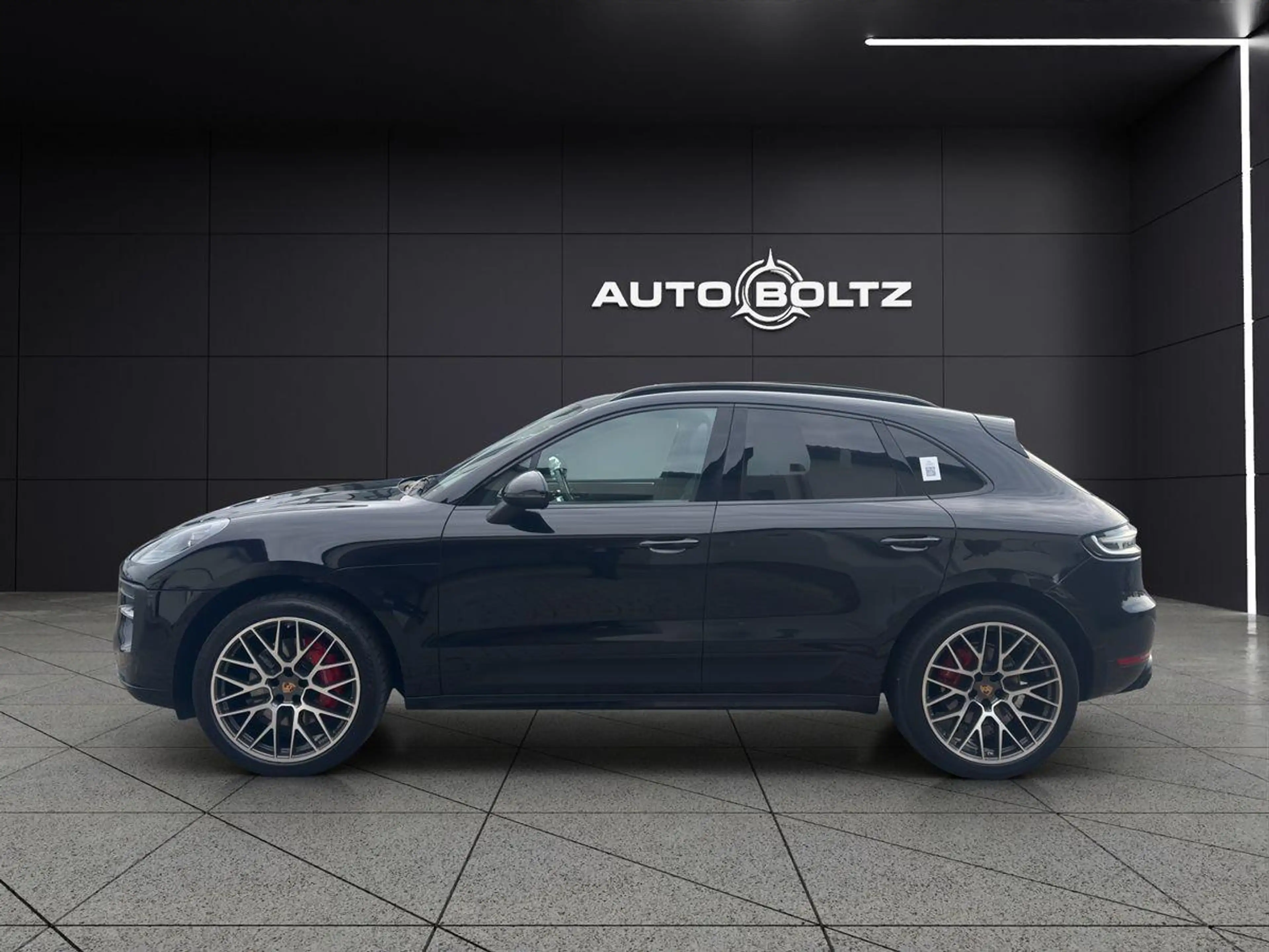 Porsche Macan GTS PANO LUFT 21" BOSE ACC CHRONO PDLS+ — photo 3