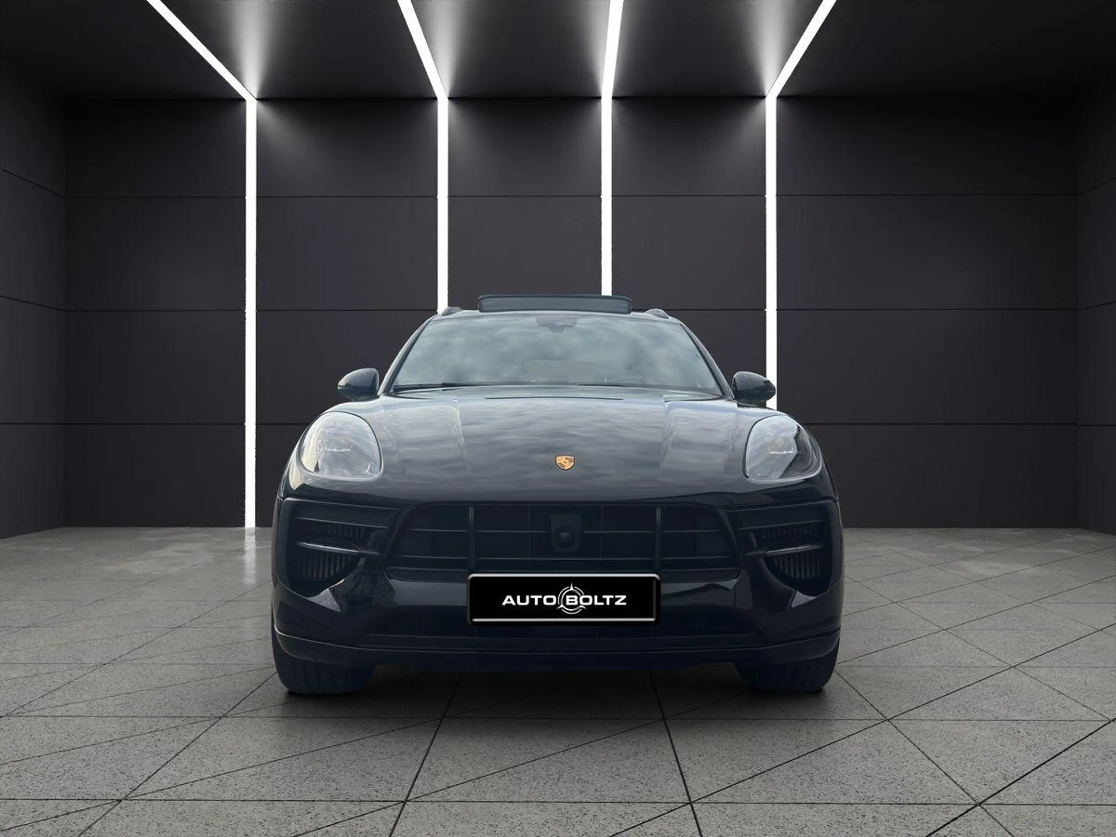 Porsche Macan GTS PANO LUFT 21" BOSE ACC CHRONO PDLS+ — photo 2