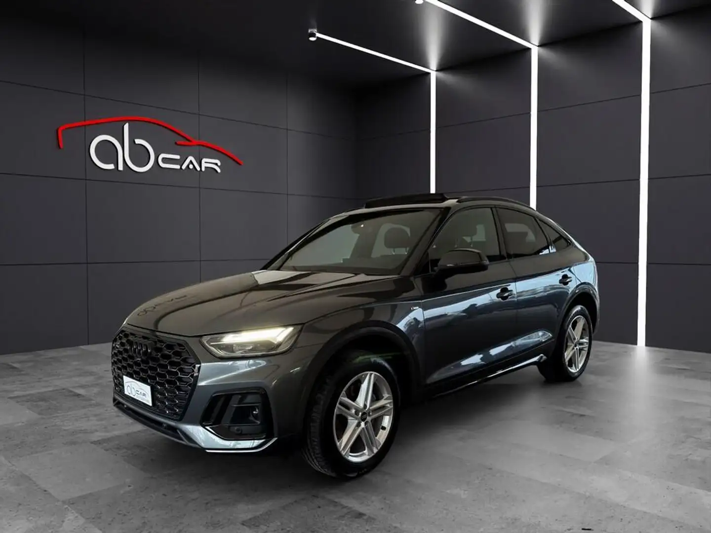 Audi Q5 Sportback 40 2.0 tdi mhev 12V S line quattro s Grigio - 1