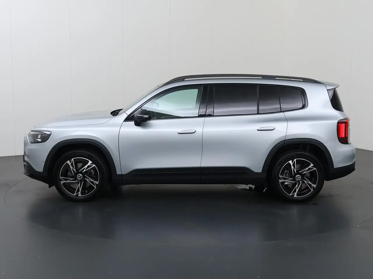 Mercedes-Benz GLB 2026