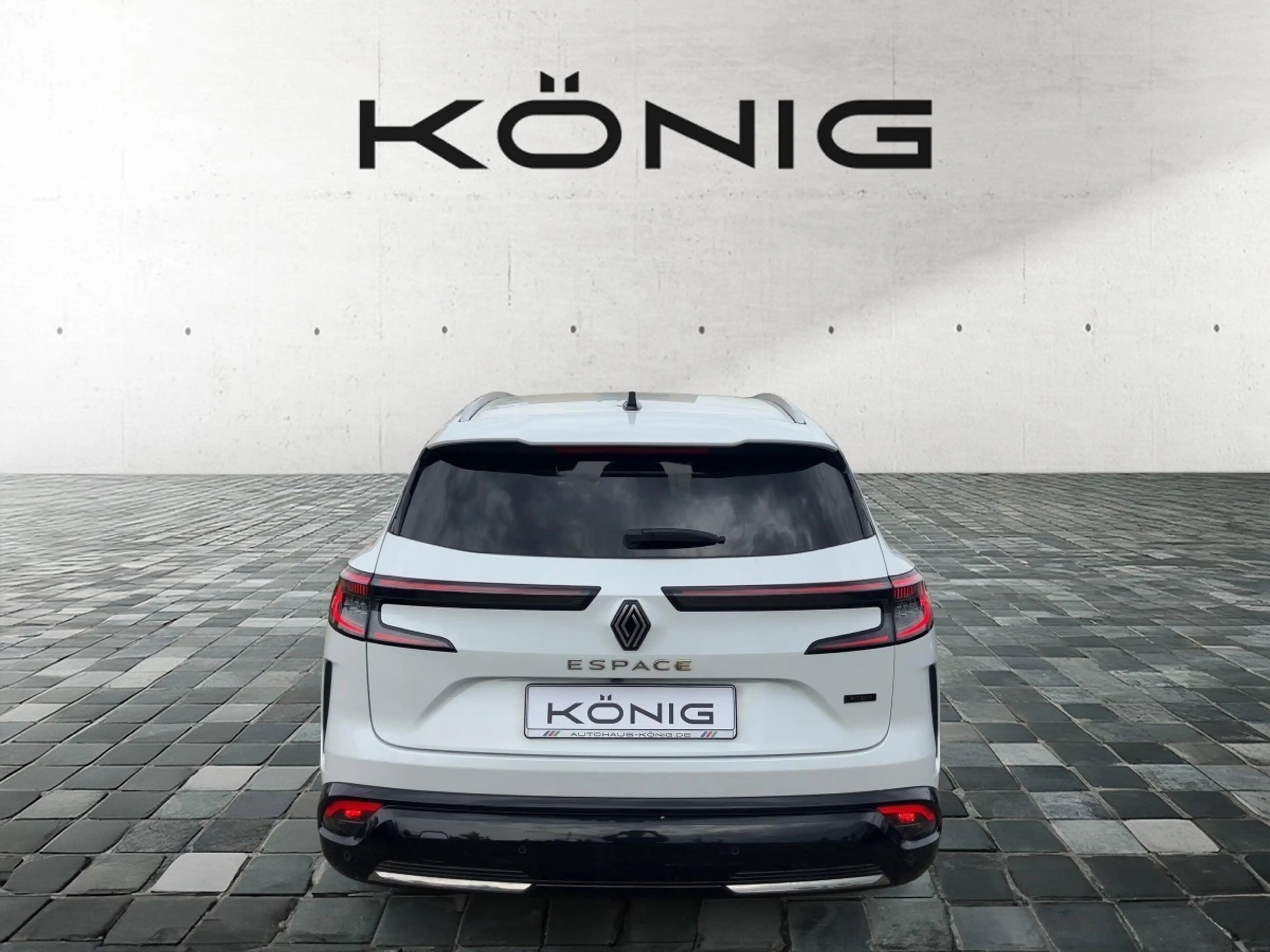 Renault Espace Techno E-Tech Full Hybrid 200 — photo 7