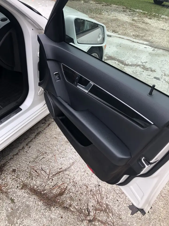 Mercedes-Benz 300 снимка Mercedes-Benz 300