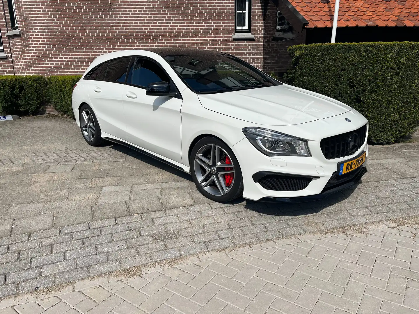 Mercedes-Benz CLA 45 AMG CLA 45 AMG 4MATIC White - 1