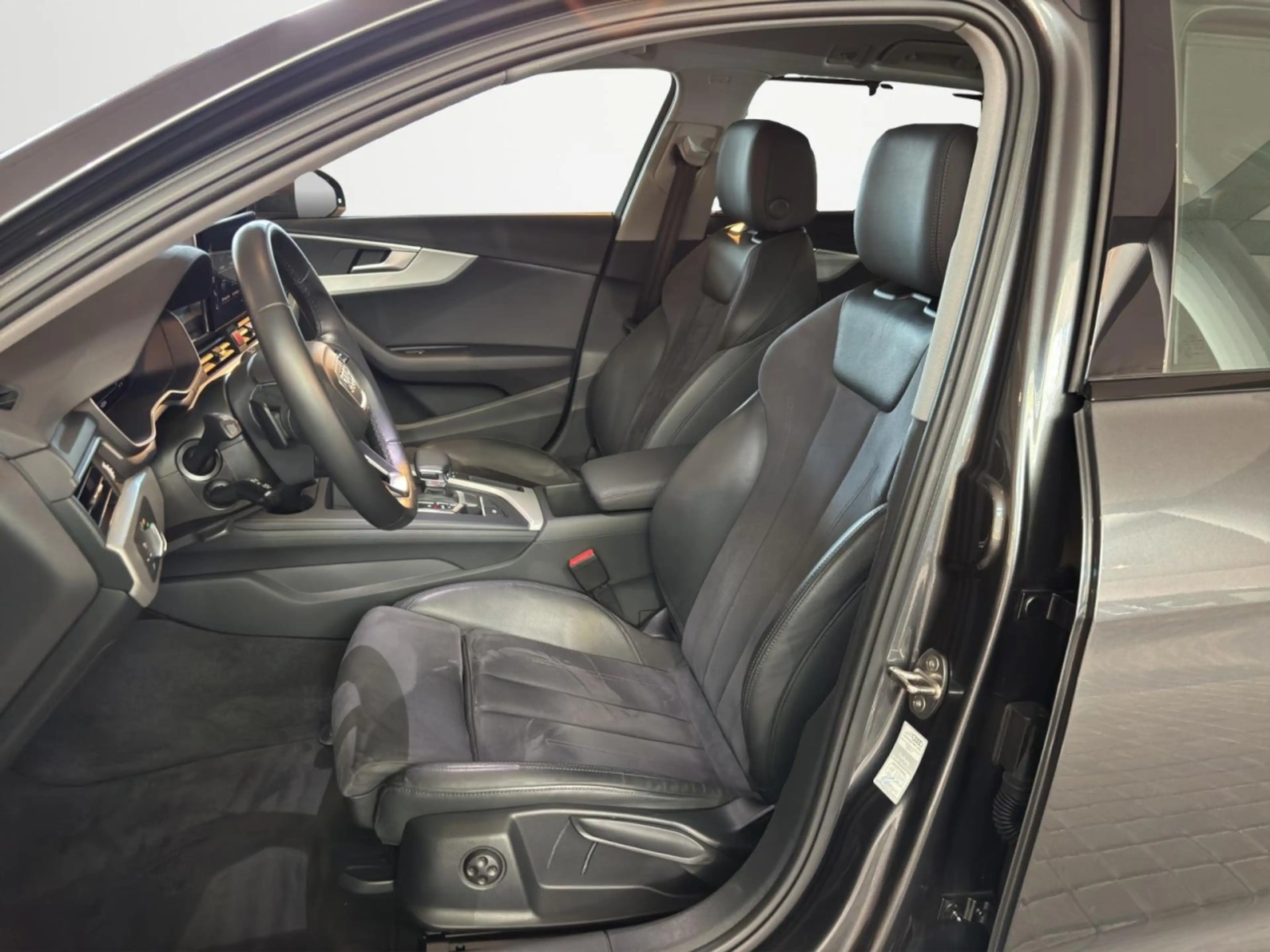 Audi A4 Avant 40 TDI S line Klima Navi Rückfahrkamera — photo 10