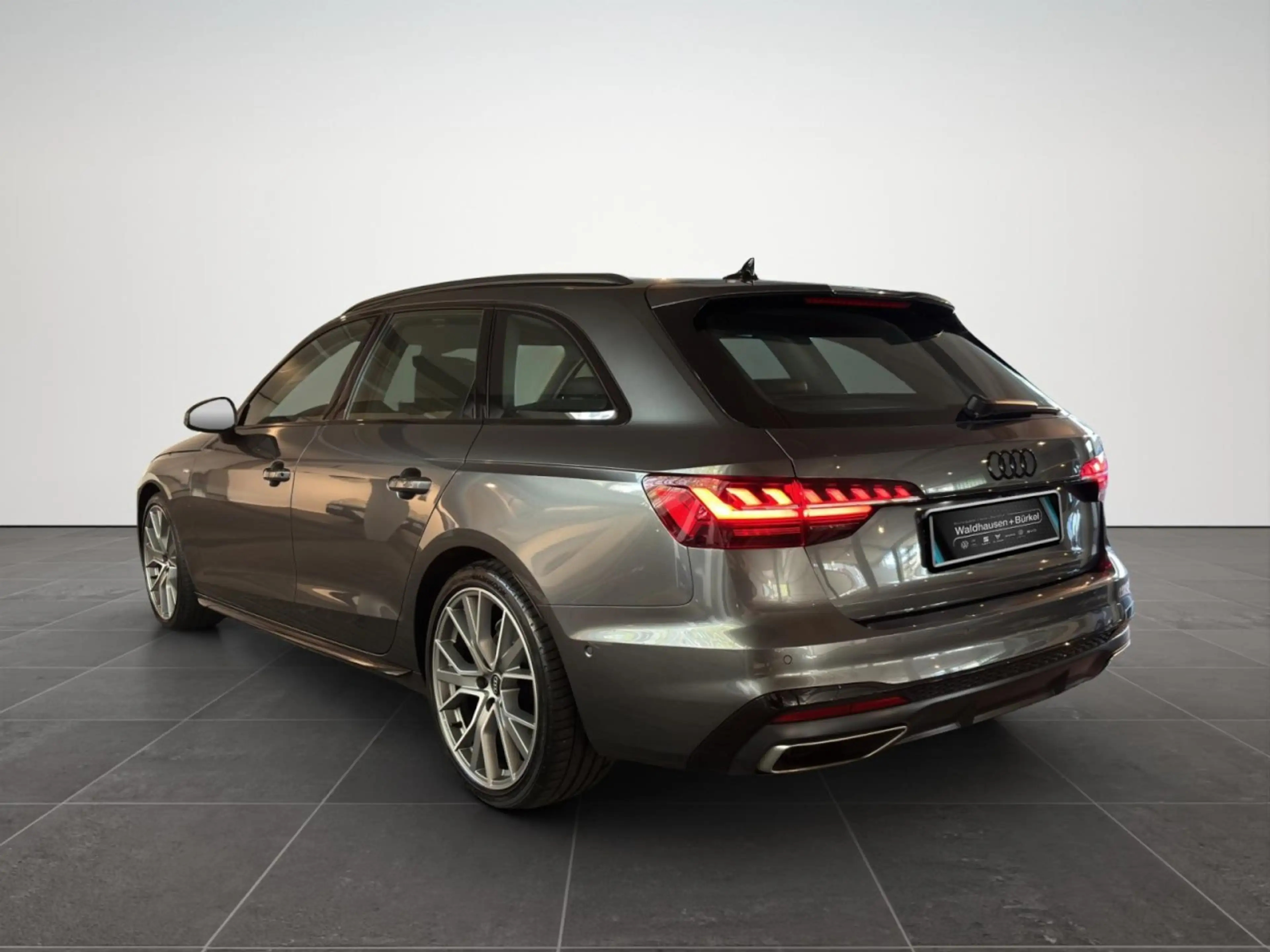 Audi A4 Avant 40 TDI S line Klima Navi Rückfahrkamera — photo 4