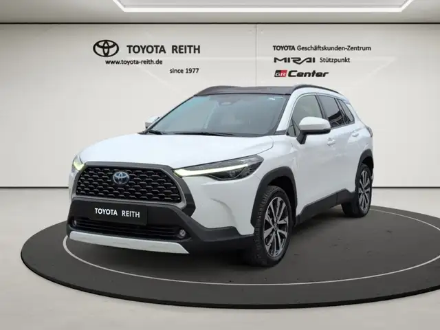 Toyota Corolla Cross Hybrid FWD Team Deutschland Panorama Navi LED ACC