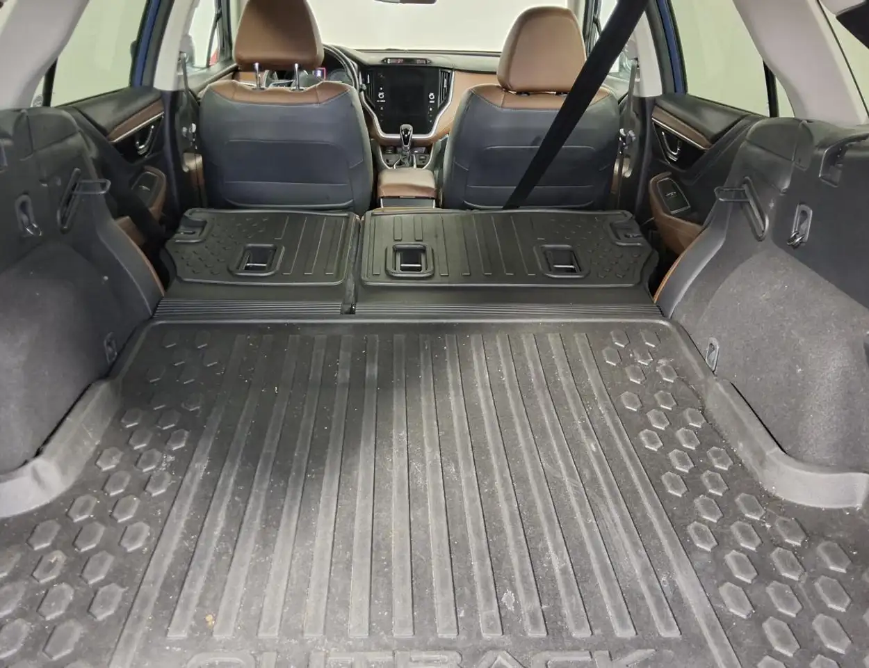 Subaru OUTBACK снимка Subaru OUTBACK