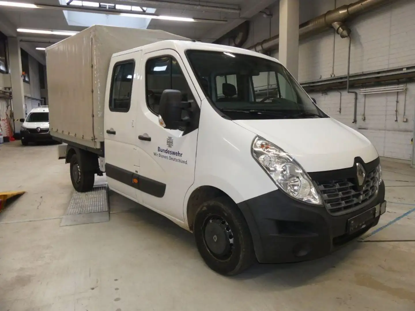 Renault Master III DoKa Pritsche/Fahrgest. L2H1 3,5t Fehér - 2
