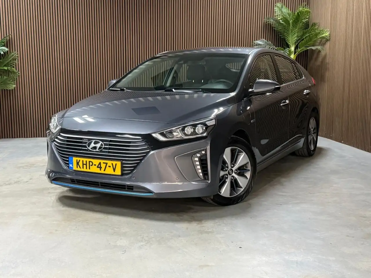 Hyundai Ioniq
