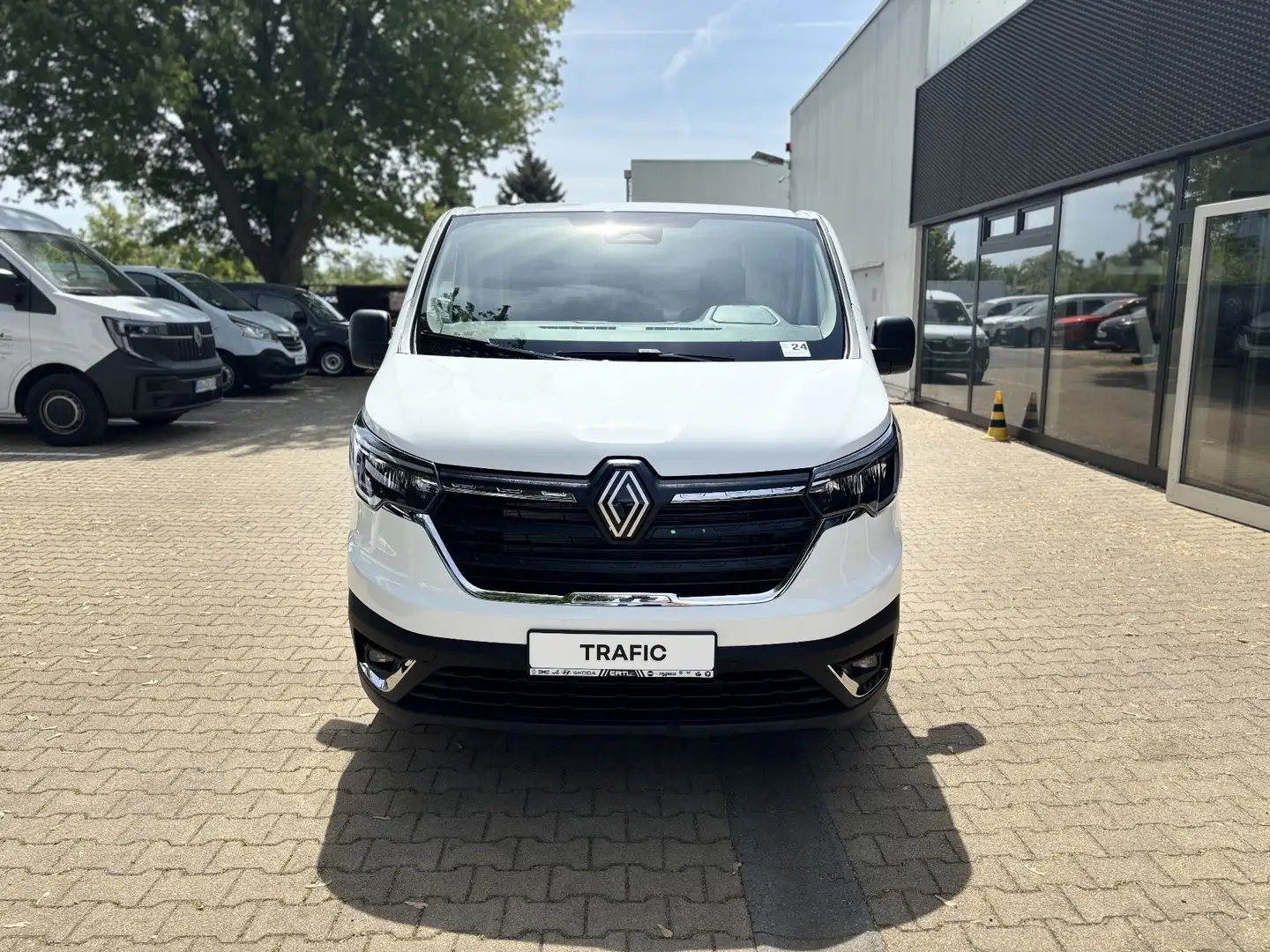 Renault Trafic Komfort L2H1 3,1t dCi 170 PS Digitaltacho Weiß - 2