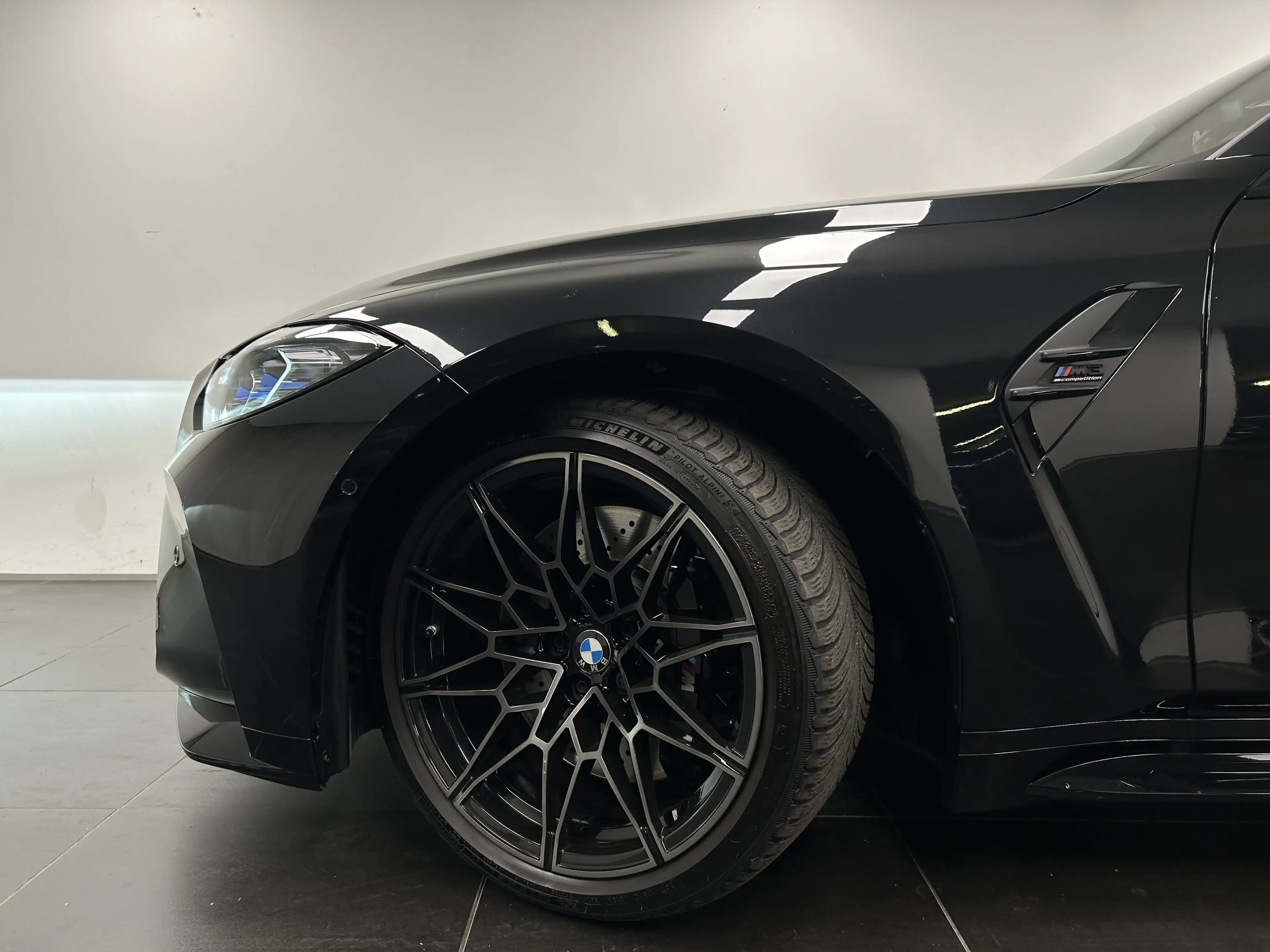 BMW M3 Competition M xDrive Touring Harman/Kardon Laser D — photo 9