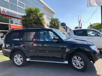 Pajero Long 3.2 DI-D Instyle A