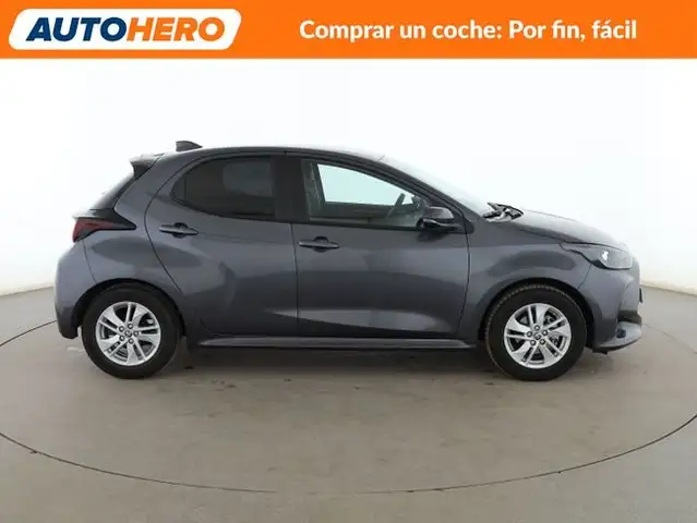 Toyota Yaris view 7