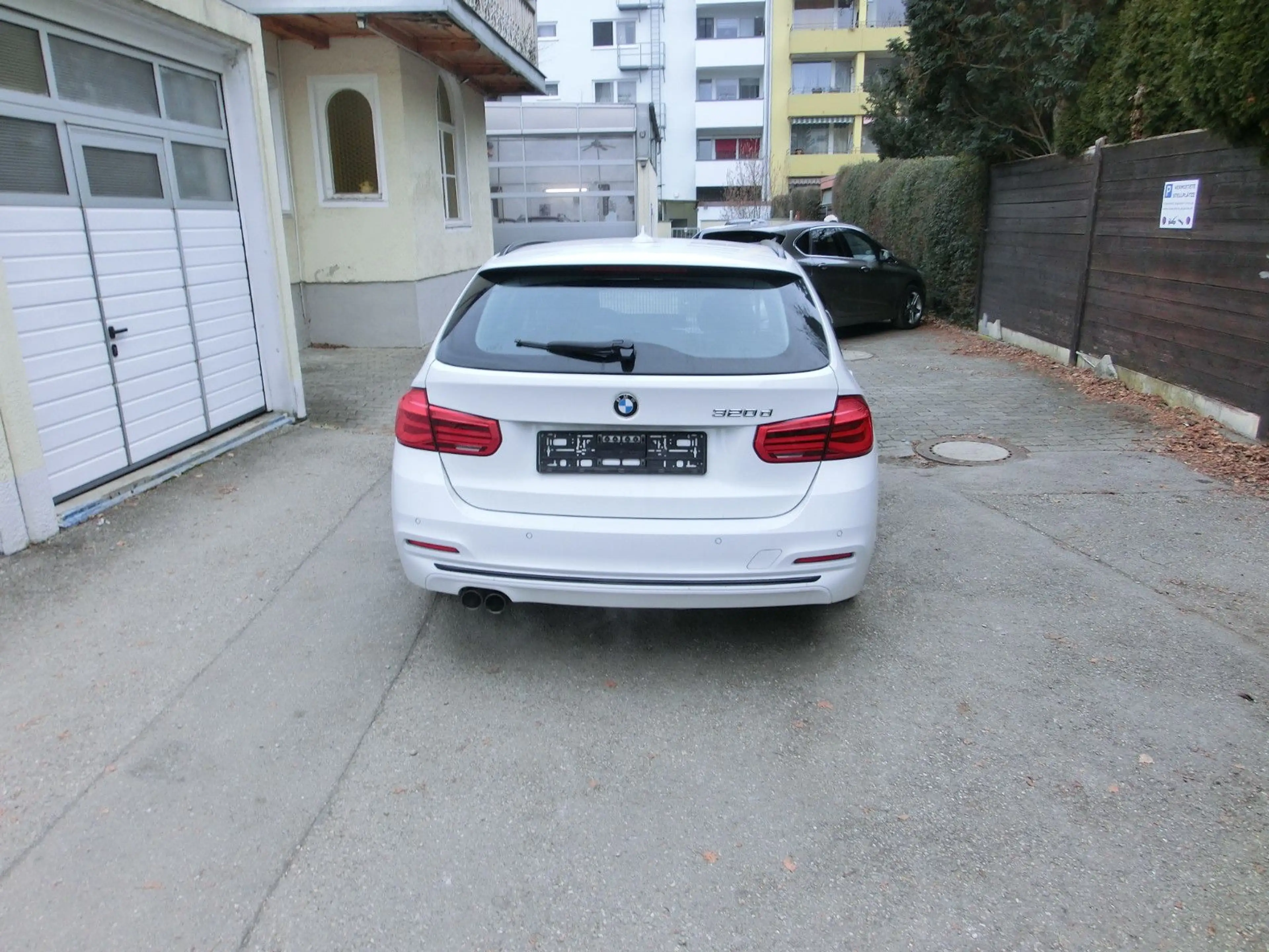 BMW 320 Touring Sport Line LED Scheinw. HeadUp — photo 12