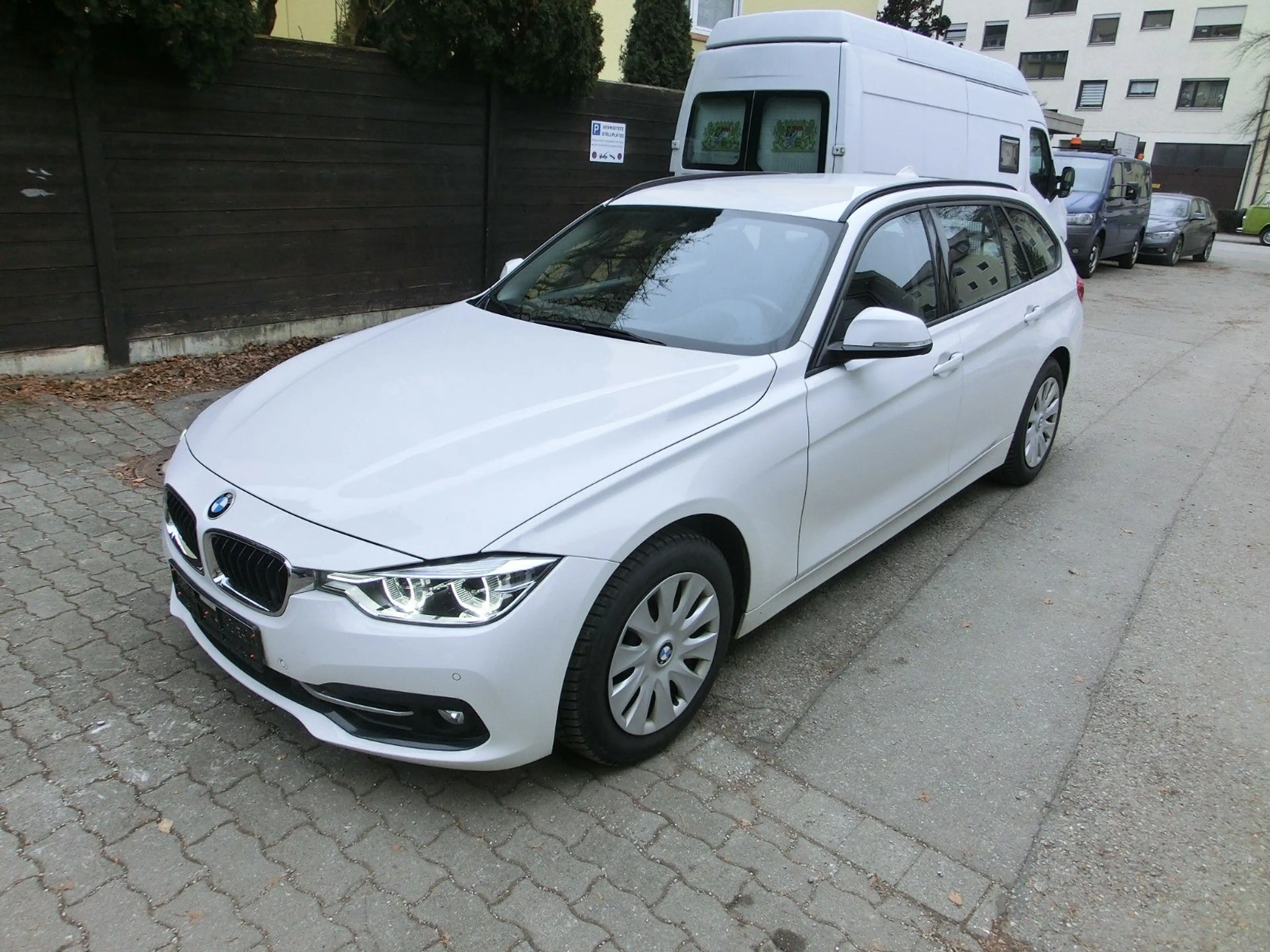 BMW 320 Touring Sport Line LED Scheinw. HeadUp — photo 5