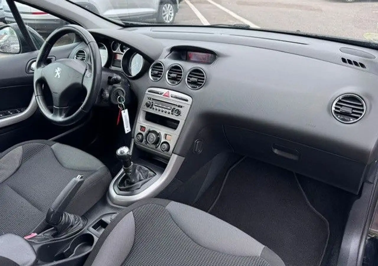 Peugeot 308 308 — photo 18