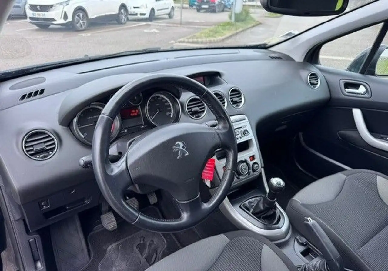 Peugeot 308 308 — photo 16