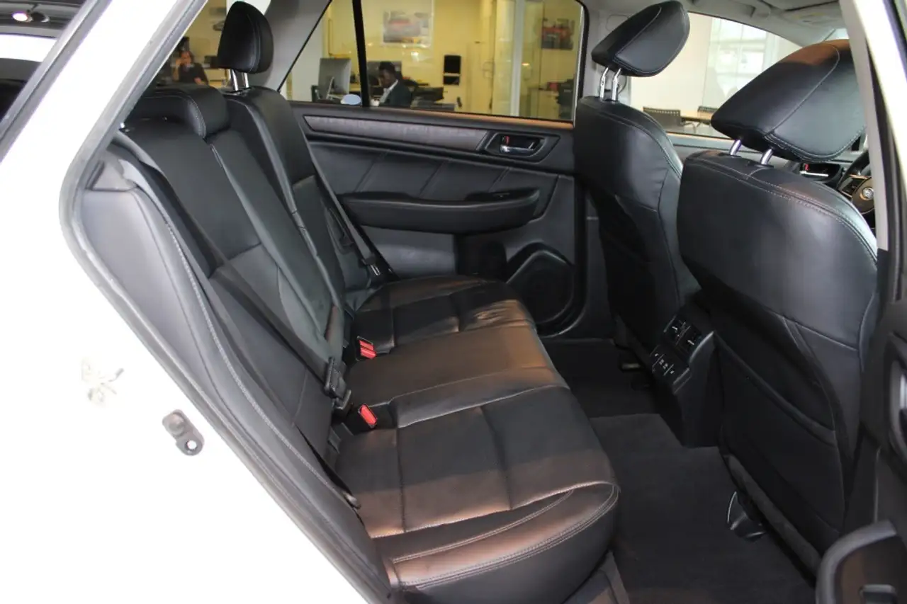 Subaru OUTBACK снимка Subaru OUTBACK