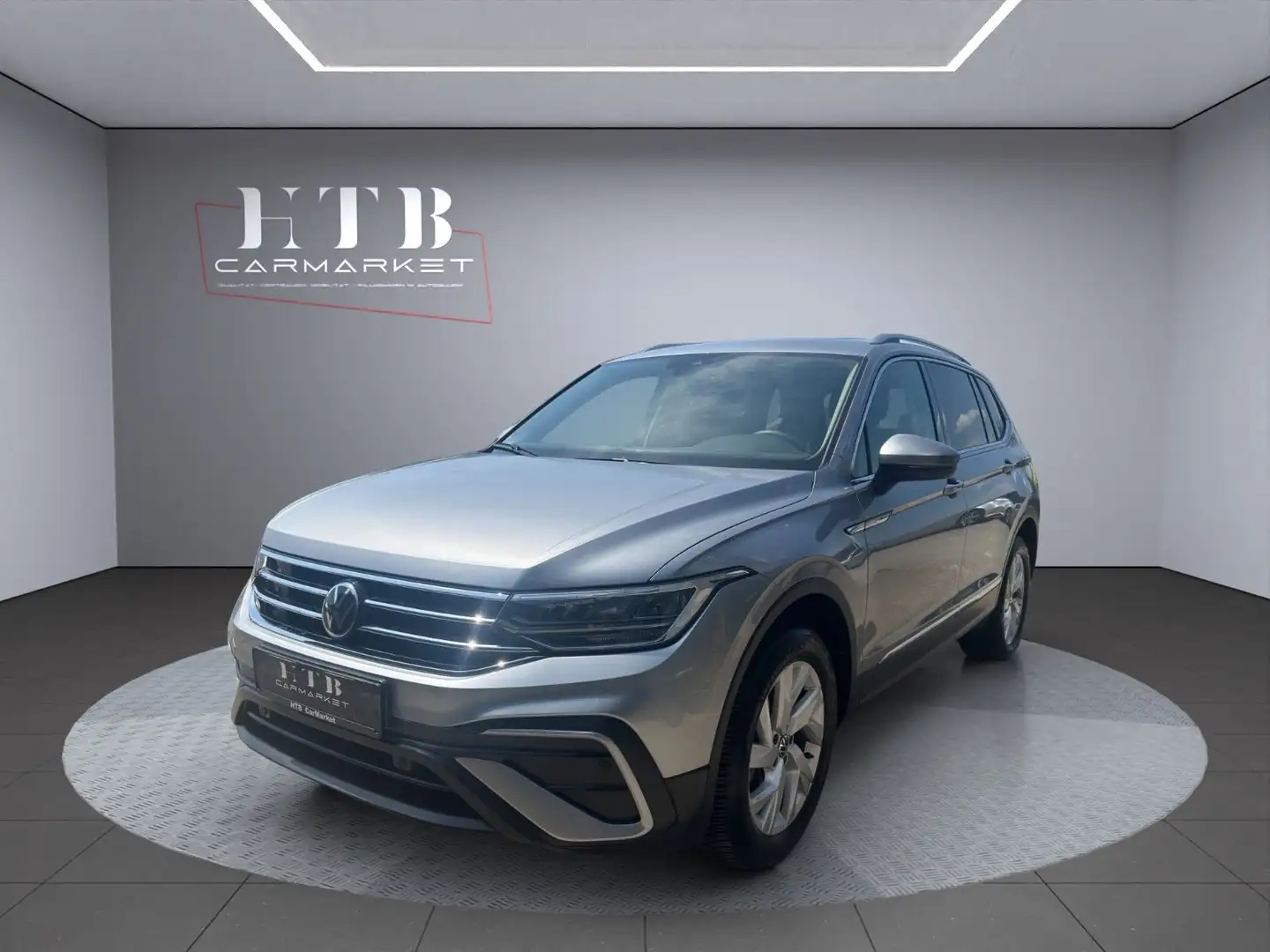 Volkswagen Tiguan Allspace 1.5 TSI DSG/7.Sitz/ACC/LED/ViCo/ Silber - 1