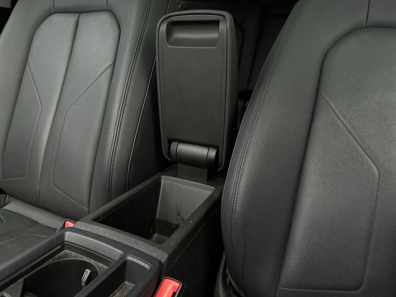 Audi Q3 photo Audi Q3