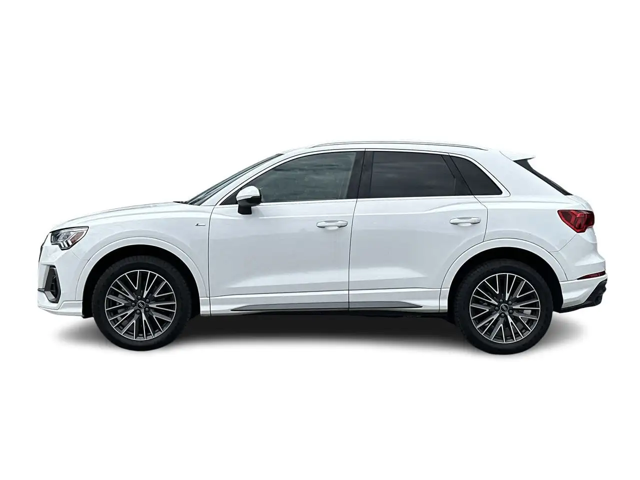 Audi Q3 photo Audi Q3