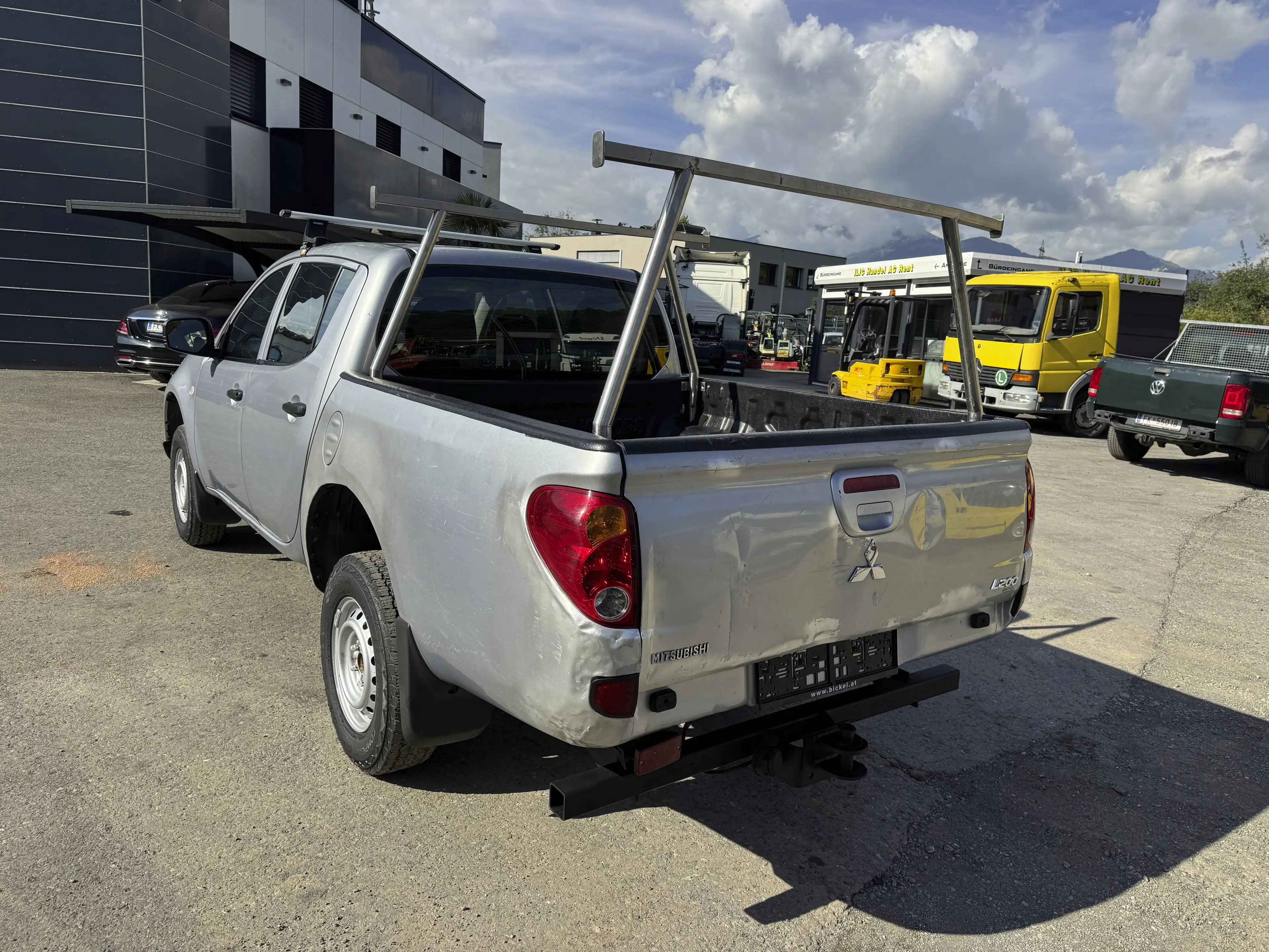 Mitsubishi L200 DK Di-D 2,5 Work Edition 4x4 Klima — photo 8