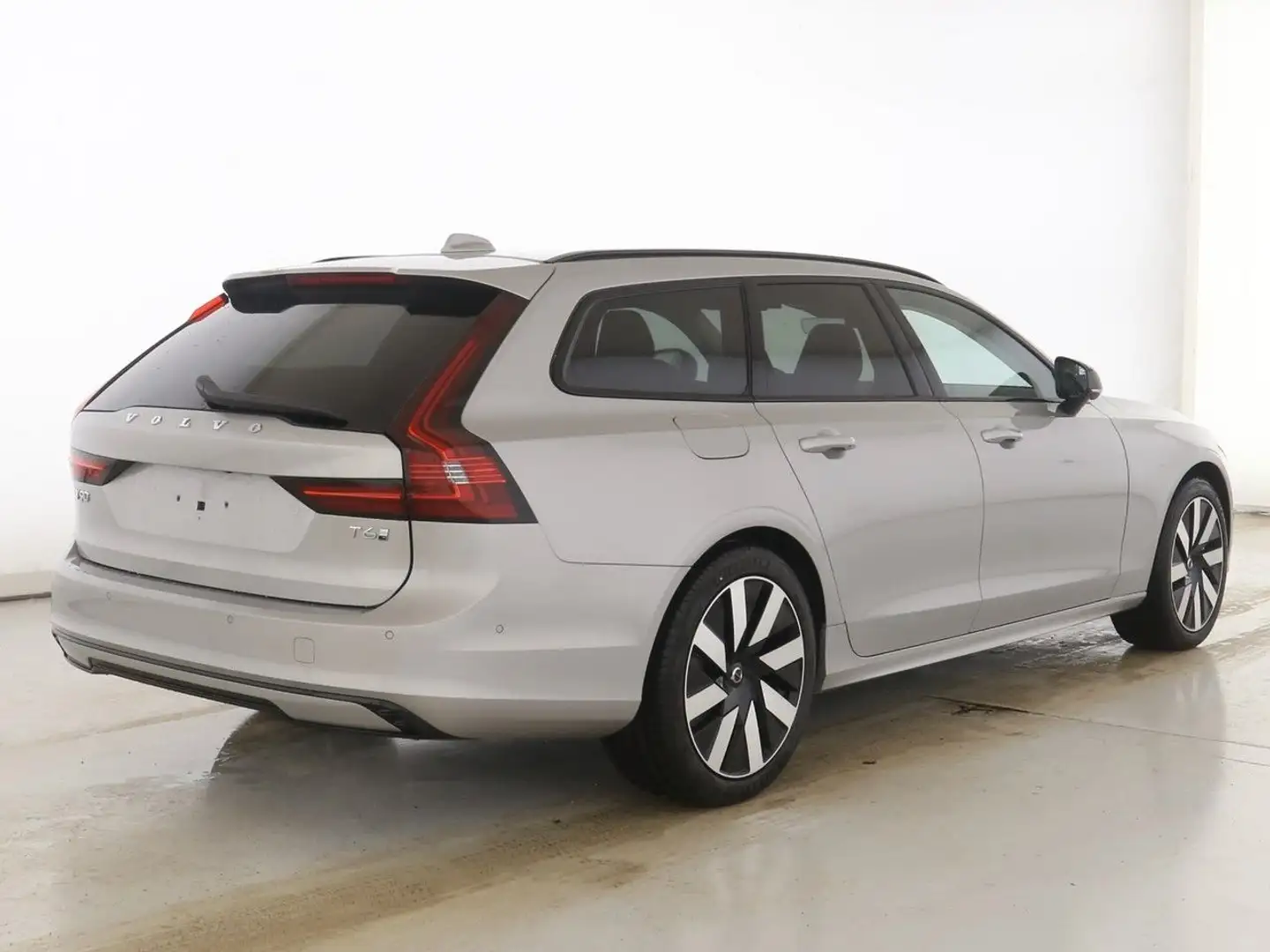 Volvo V90 T6 Plus Dark Recharge Plug-In Hybrid AWD Silber - 2