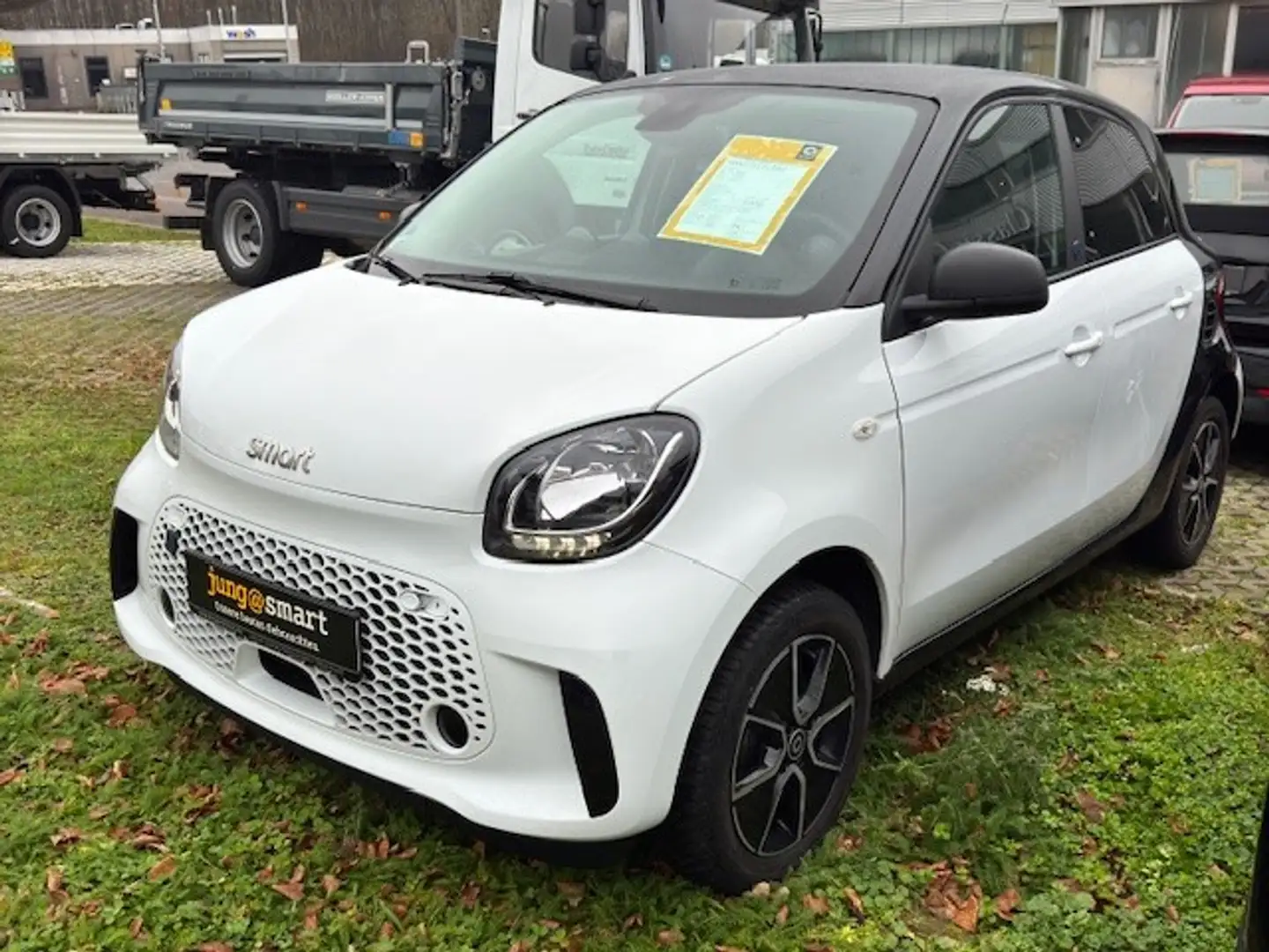 smart forFour EQ  Navi LM SHZ KlimaA Білий - 1