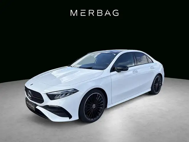 Mercedes-Benz A 220 d Lim. AMG Prem. WINTER NIGHT PANO ACC