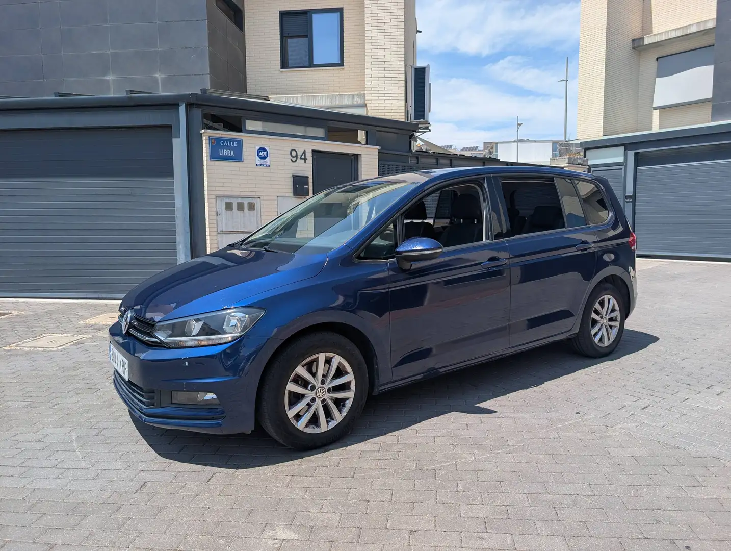 Volkswagen Touran Touran 1.6TDI CR BMT Advance 85kW Advance Azul - 2