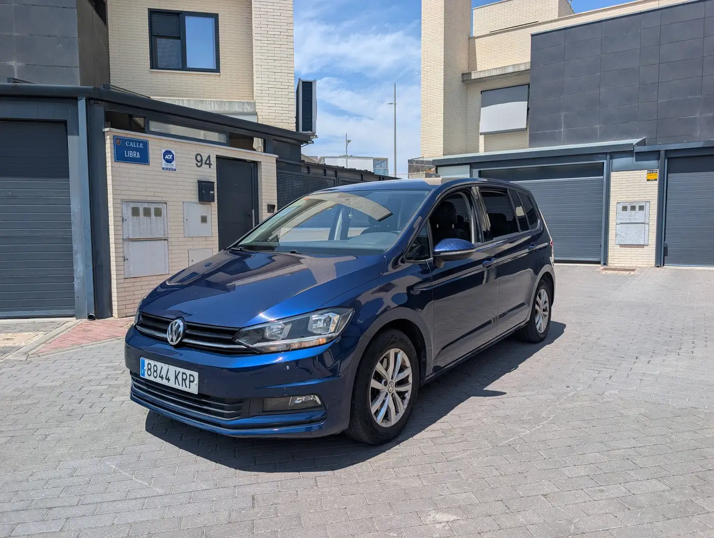 Volkswagen Touran Touran 1.6TDI CR BMT Advance 85kW Advance Azul - 1