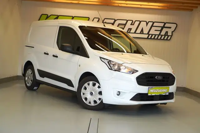 Ford Transit Connect view 3