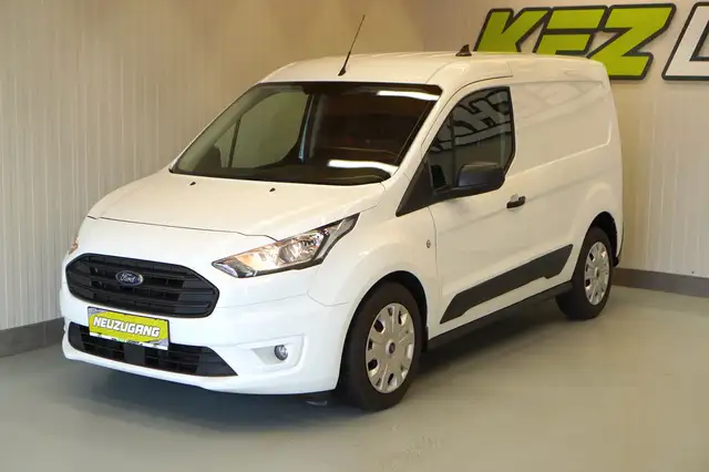 Ford Transit Connect view 11
