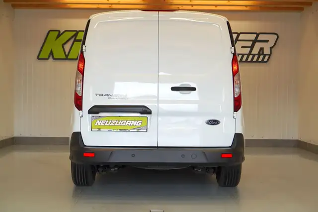Ford Transit Connect view 5