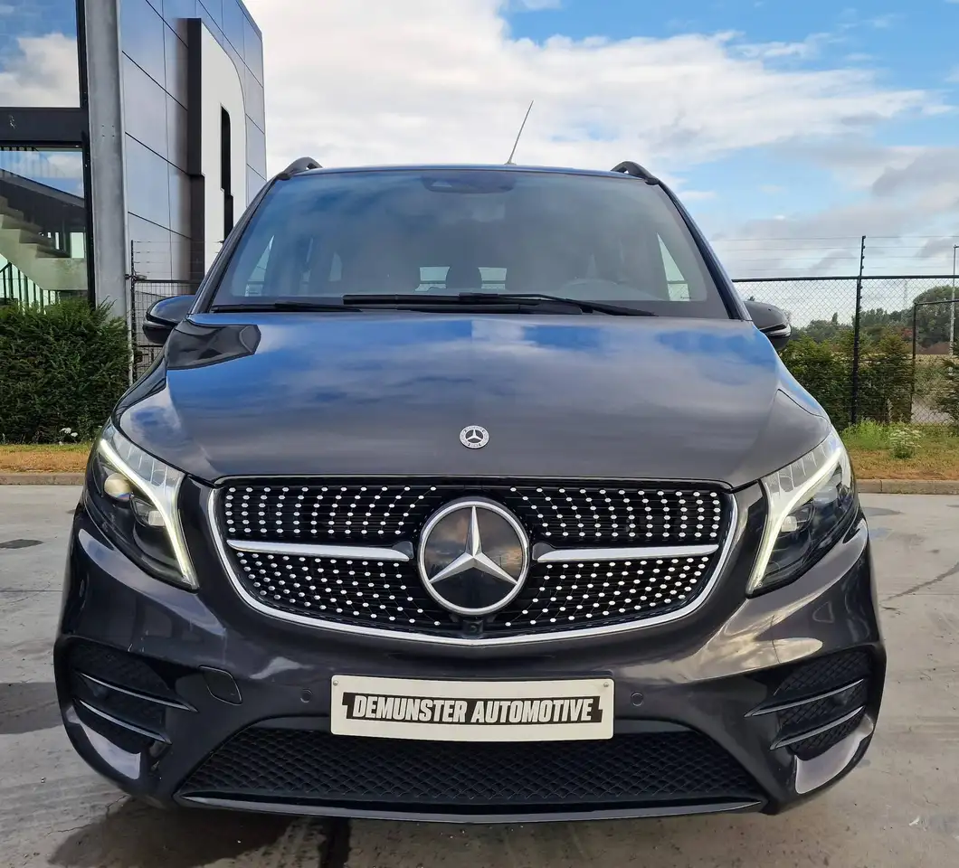 Mercedes-Benz V 250